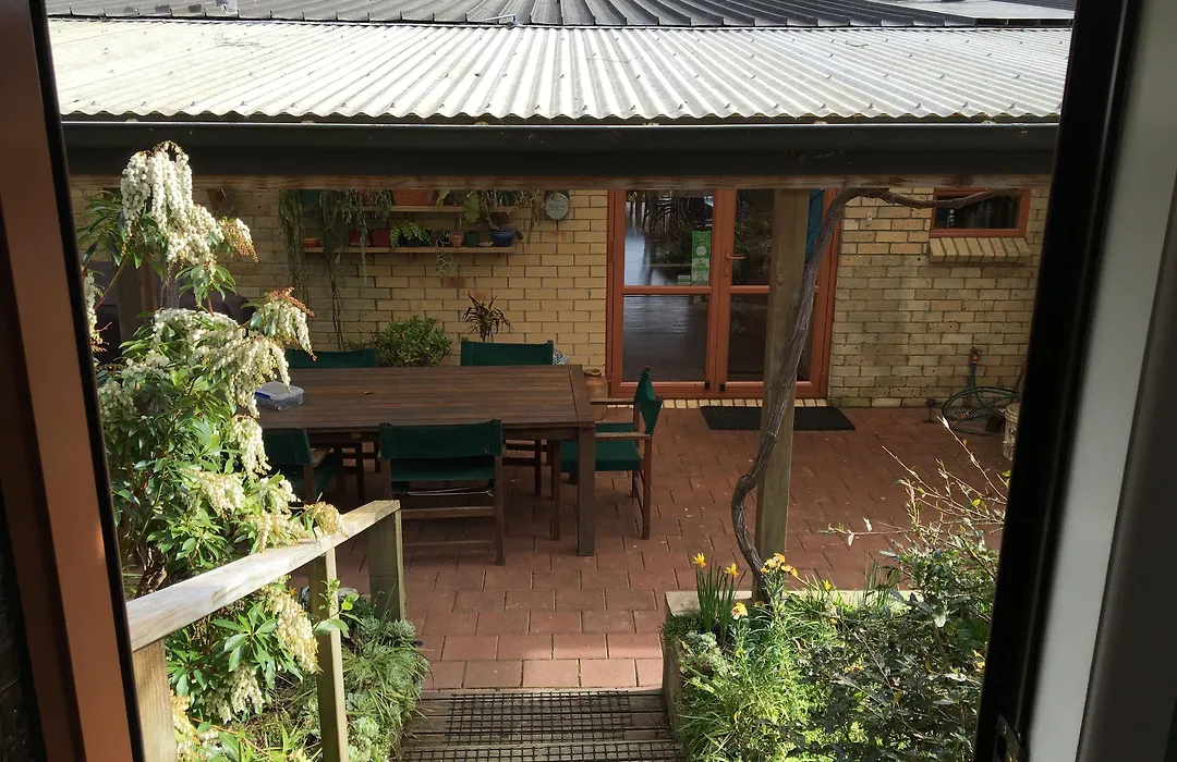 Waitomo Caves Guest Lodge-1