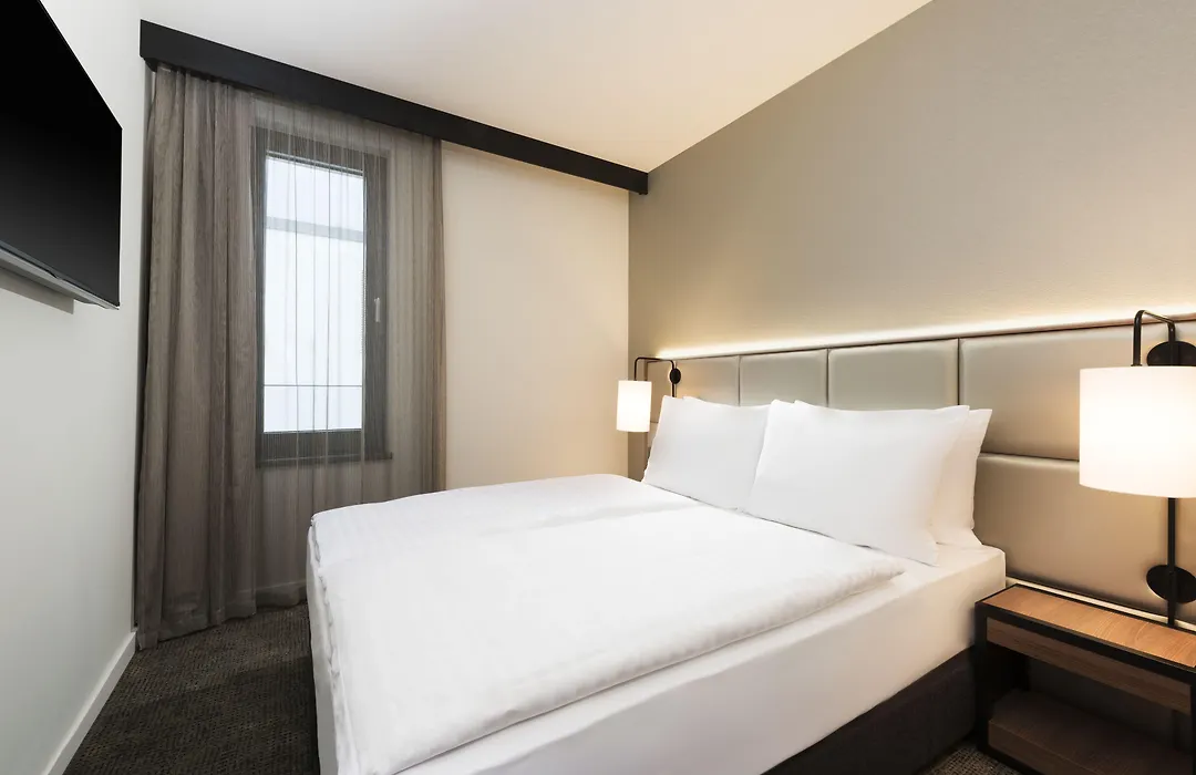 Adina Apartment Hotel Frankfurt Westend-1