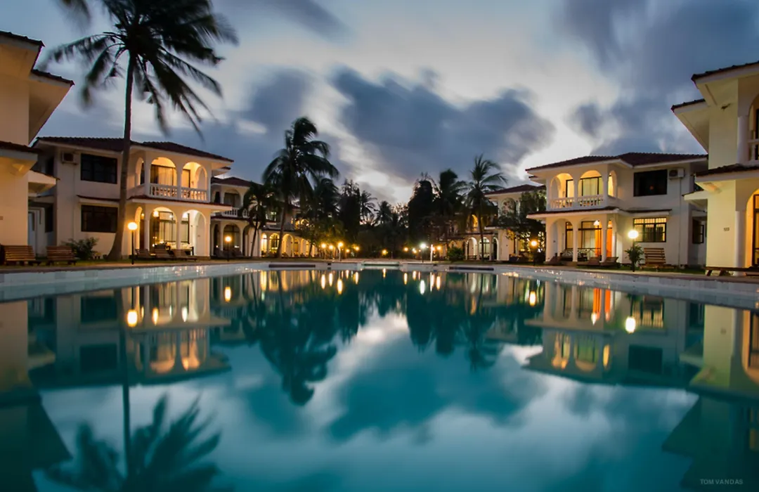 Bahari Dhow Beach Villas-1