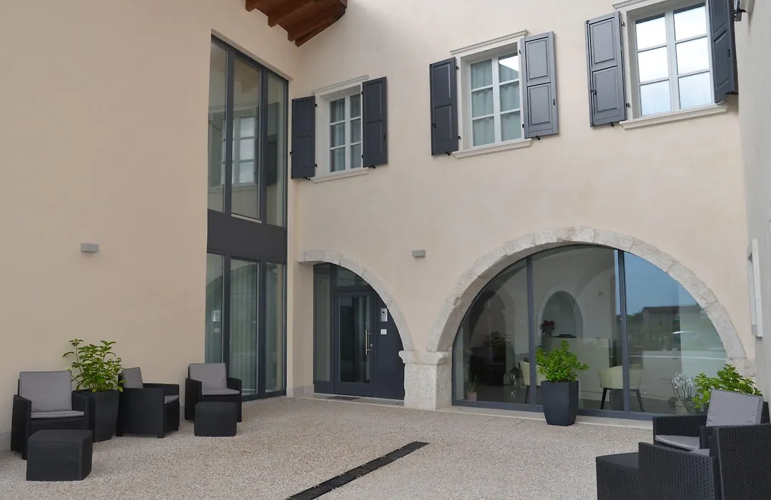 Borgo San Nazzaro-1
