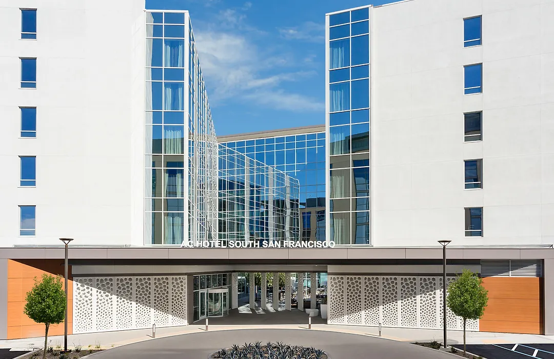 Ac Hotel By Marriott San Francisco Airport/Oyster Point Waterfront-1