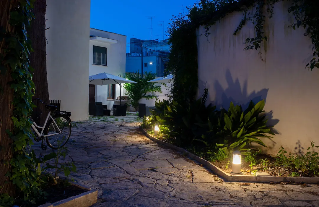 Villa Domus Salento Suites&Rooms-1