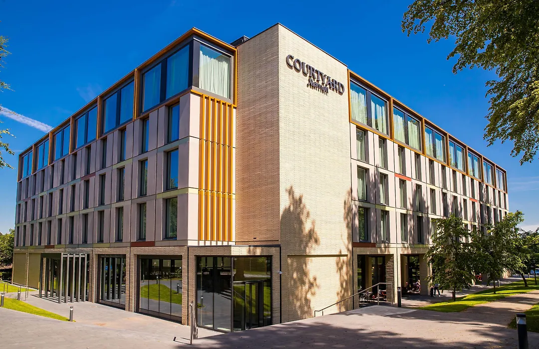Courtyard By Marriott Edinburgh West-1