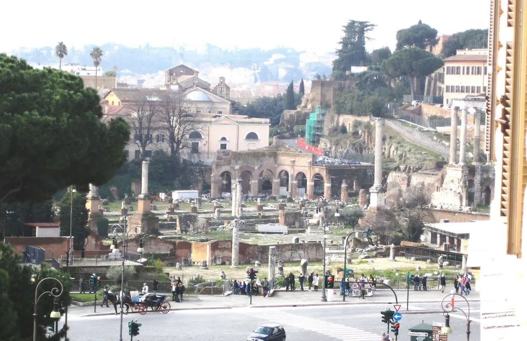 2 Passi Al Colosseo B&B-1