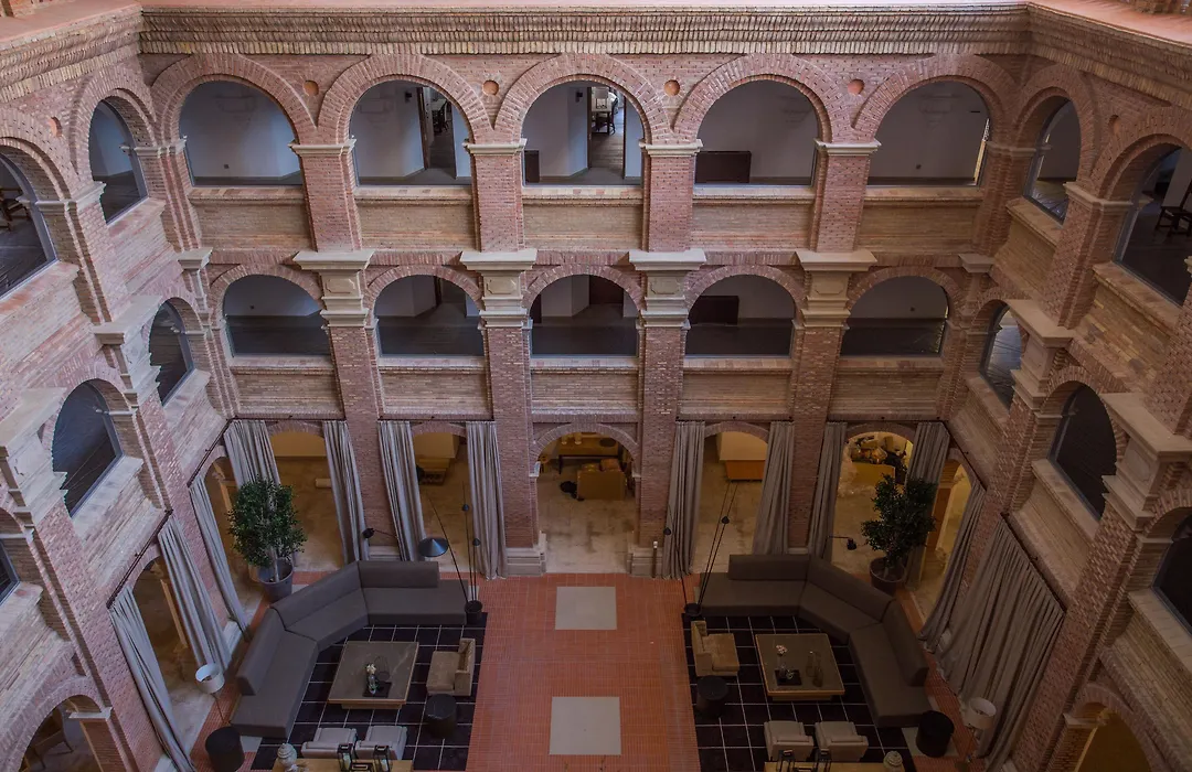 Parador De Lleida-1