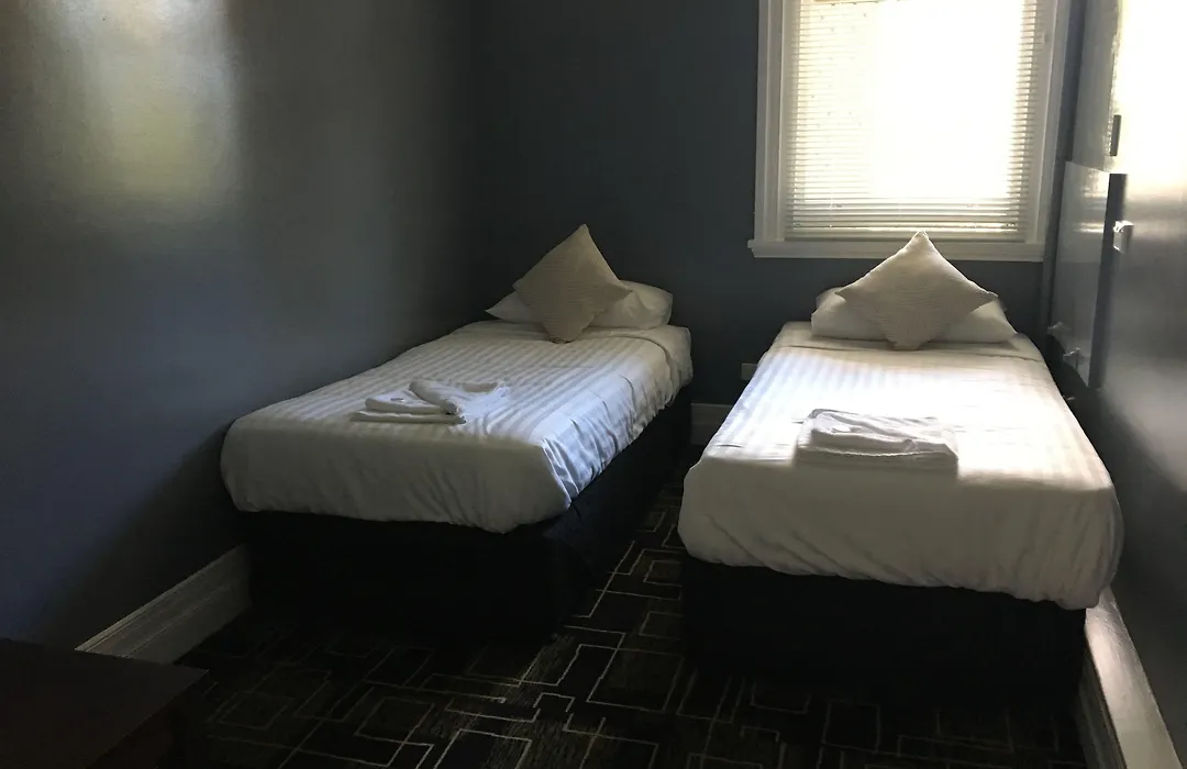 Swansea Hotel-1