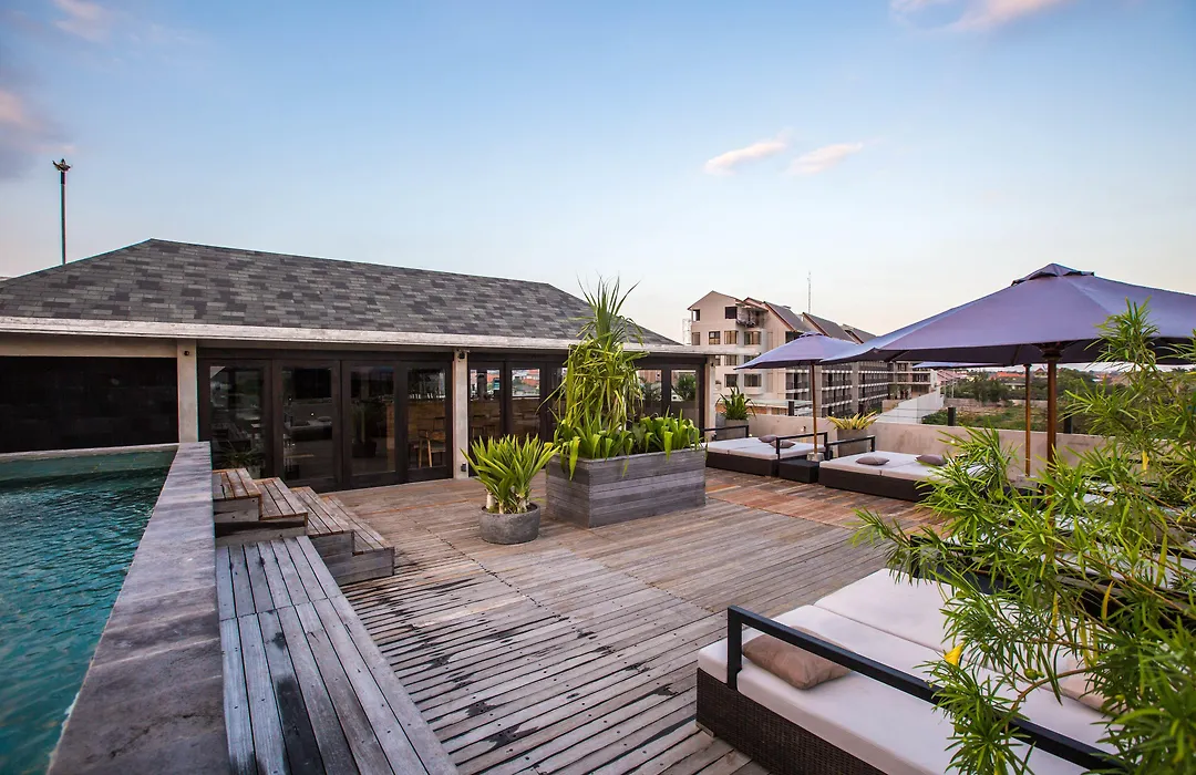 Surf Motel Canggu-1