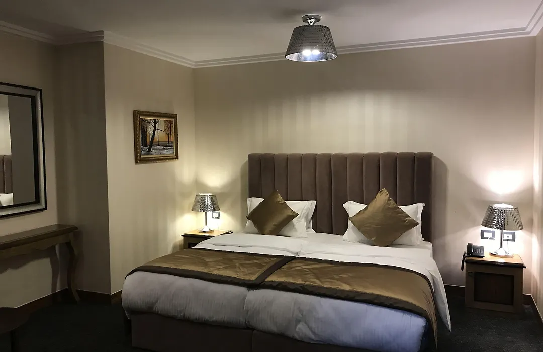 Hotel Colosseo Tirana-1