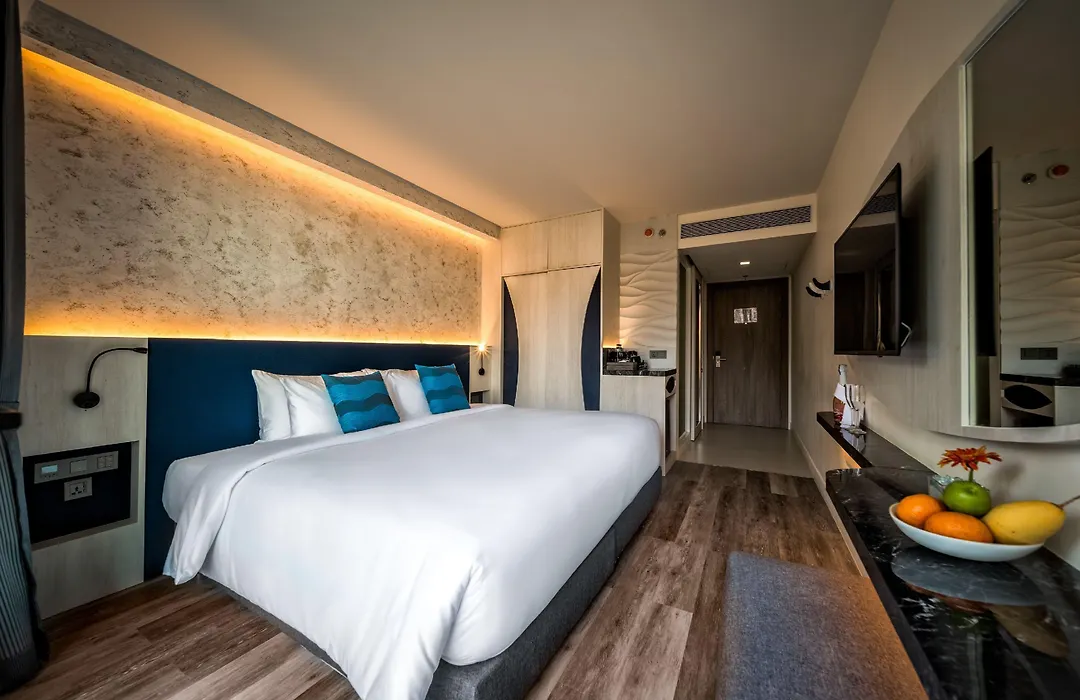 Hotel Clover Patong Phuket-1