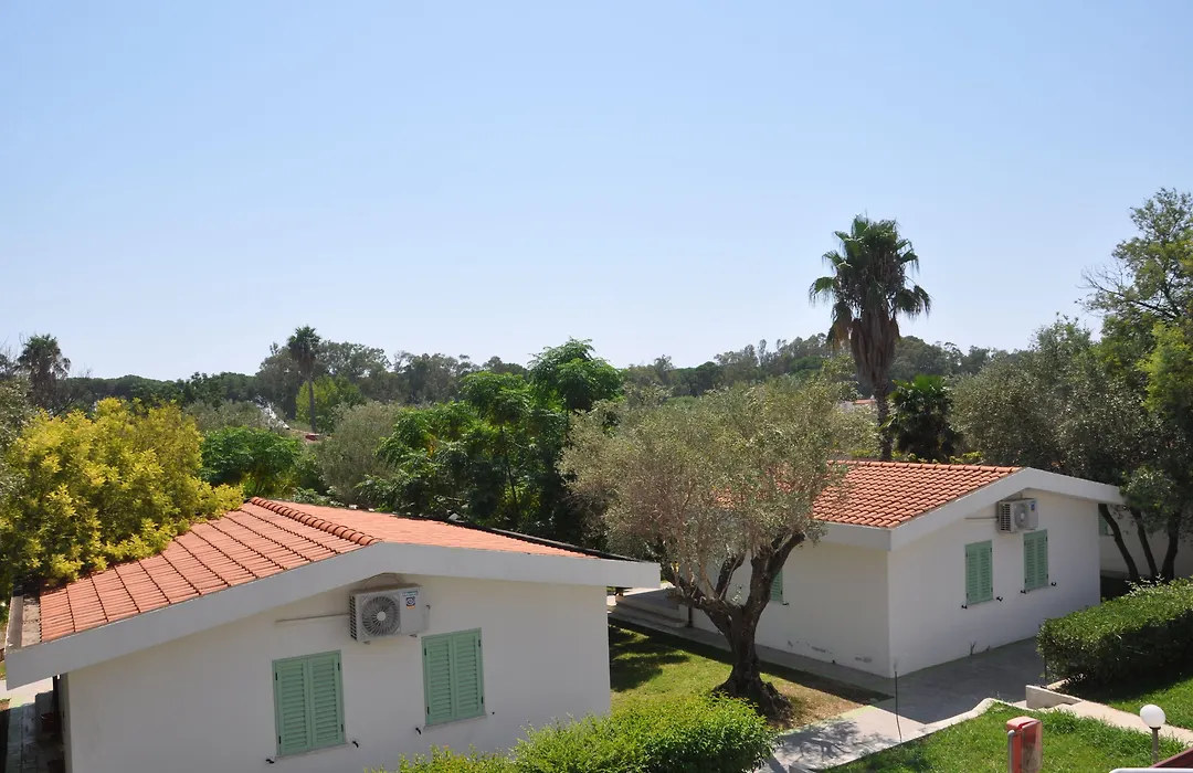 Borgo Degli Ulivi Natural Resort-1