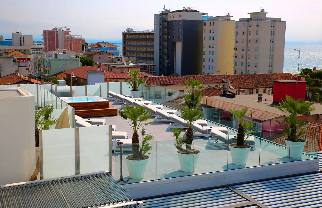 Monaco Suites Hotel-1