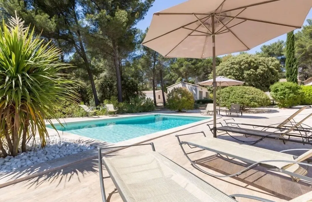 Les Mazets du Luberon-1