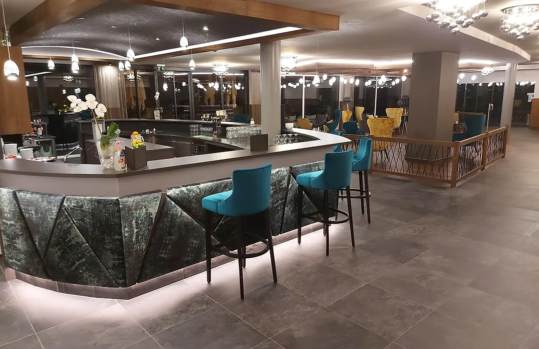 Molaris Lodge-1