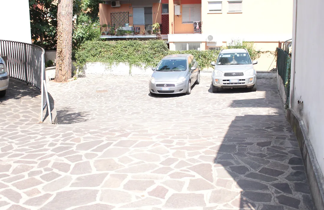 Ianus Guest House-1