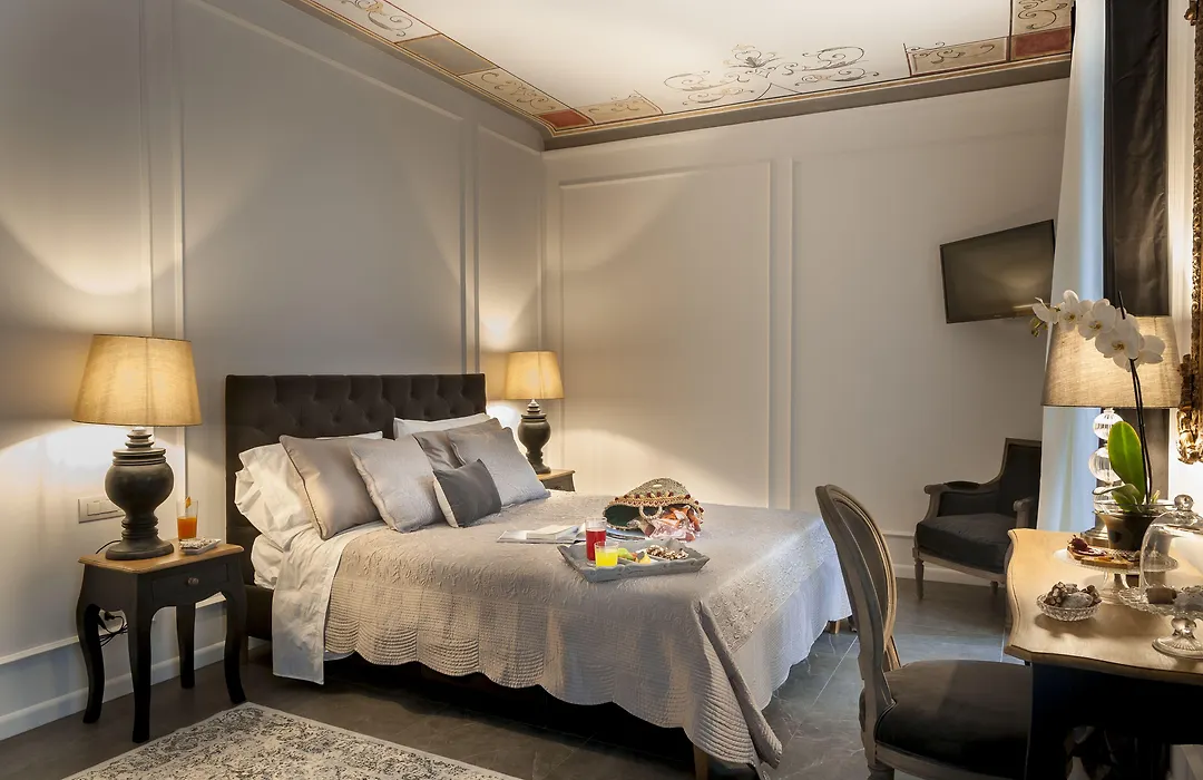 Palazzo Natoli Boutique Hotel-1
