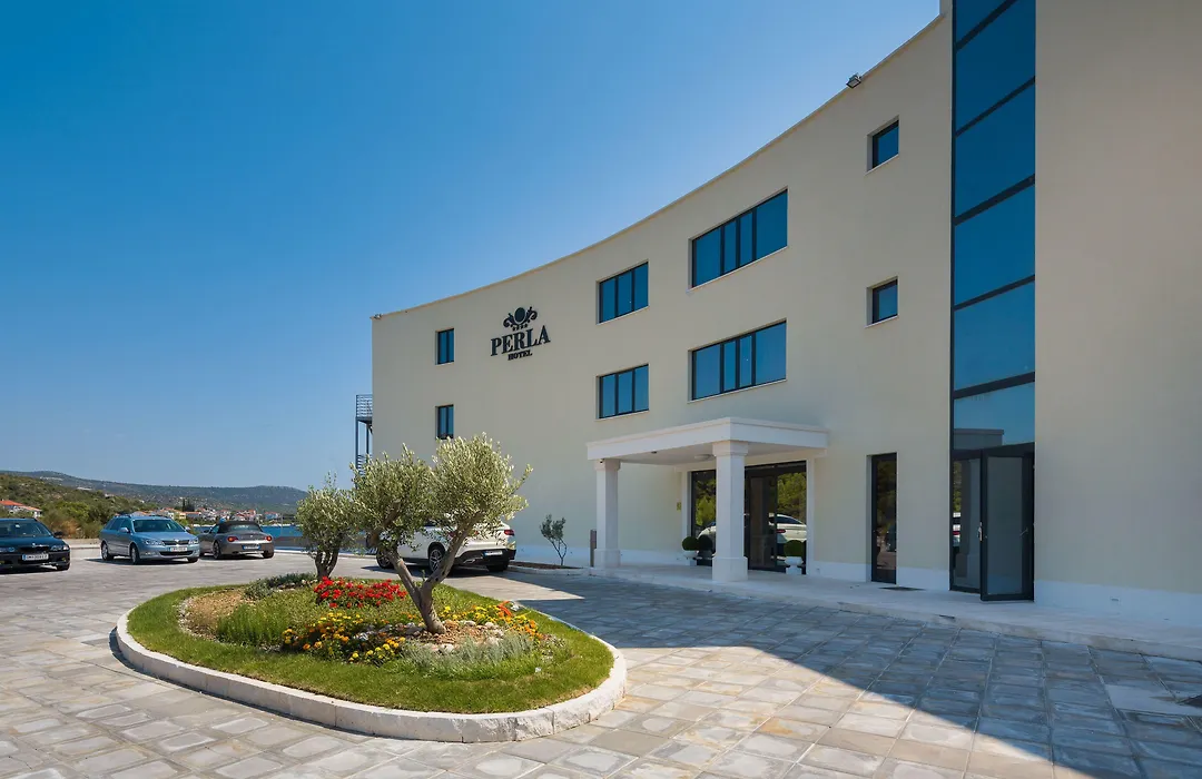 Hotel Perla-1