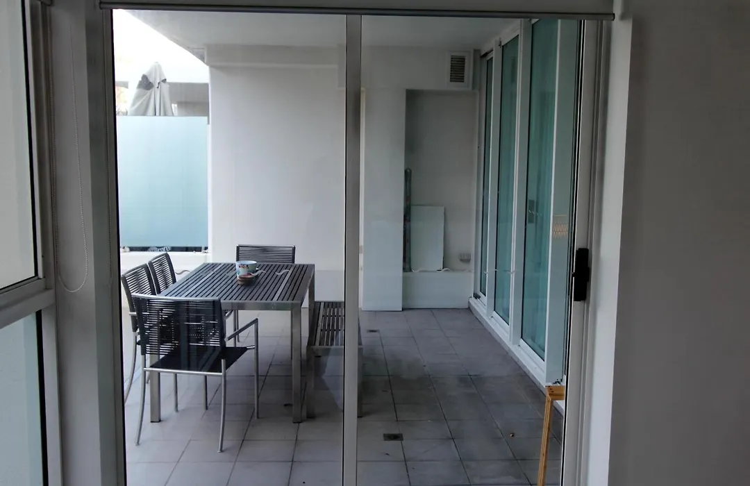 Kirra Surf Apartments-1
