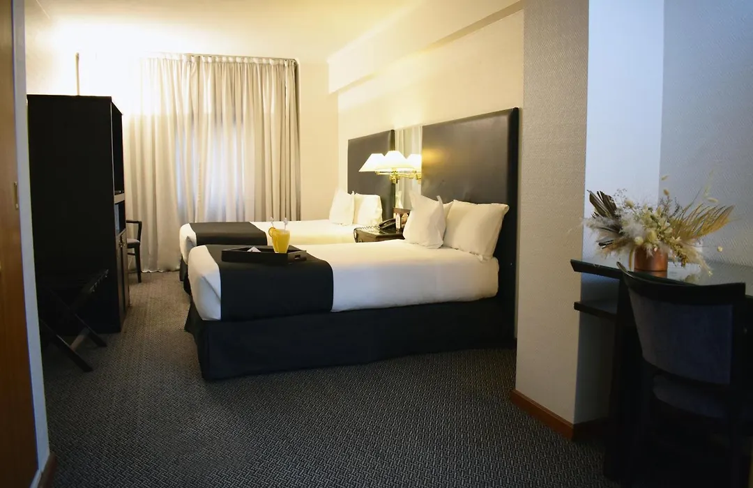 Hotel Dolmen-1