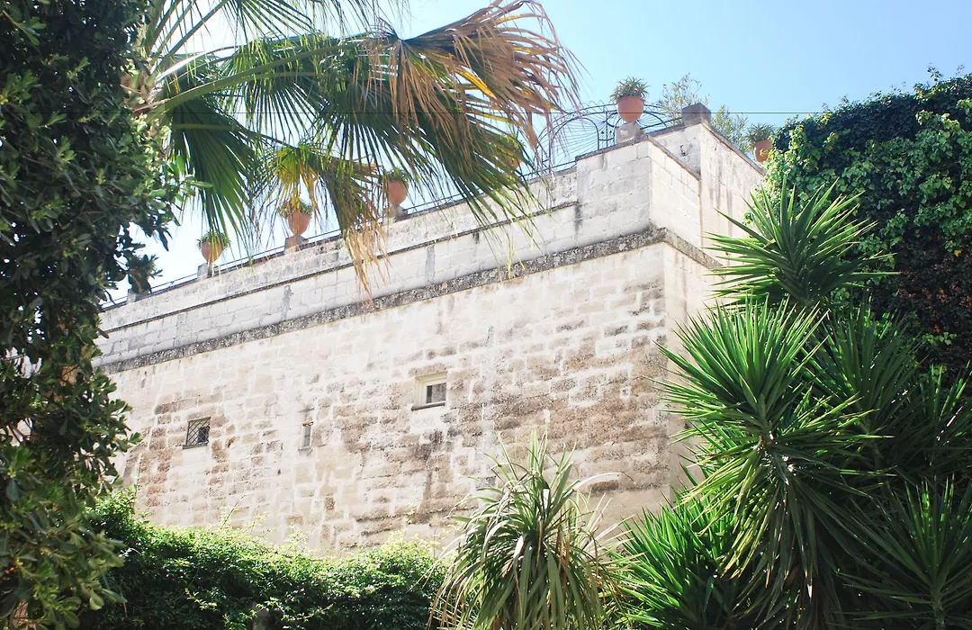 Palazzo Bozzi Corso by La Fiermontina-1