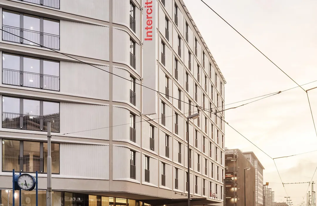 Intercityhotel Frankfurt Hauptbahnhof Sued-1