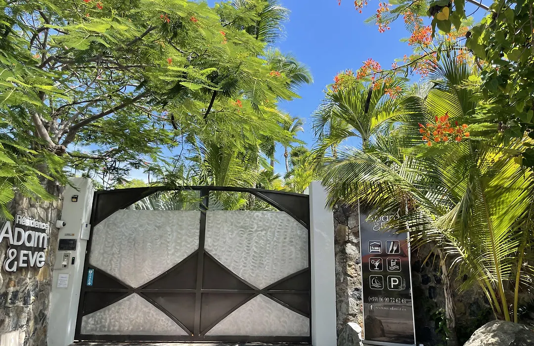 Residence Adam Et Eve-1