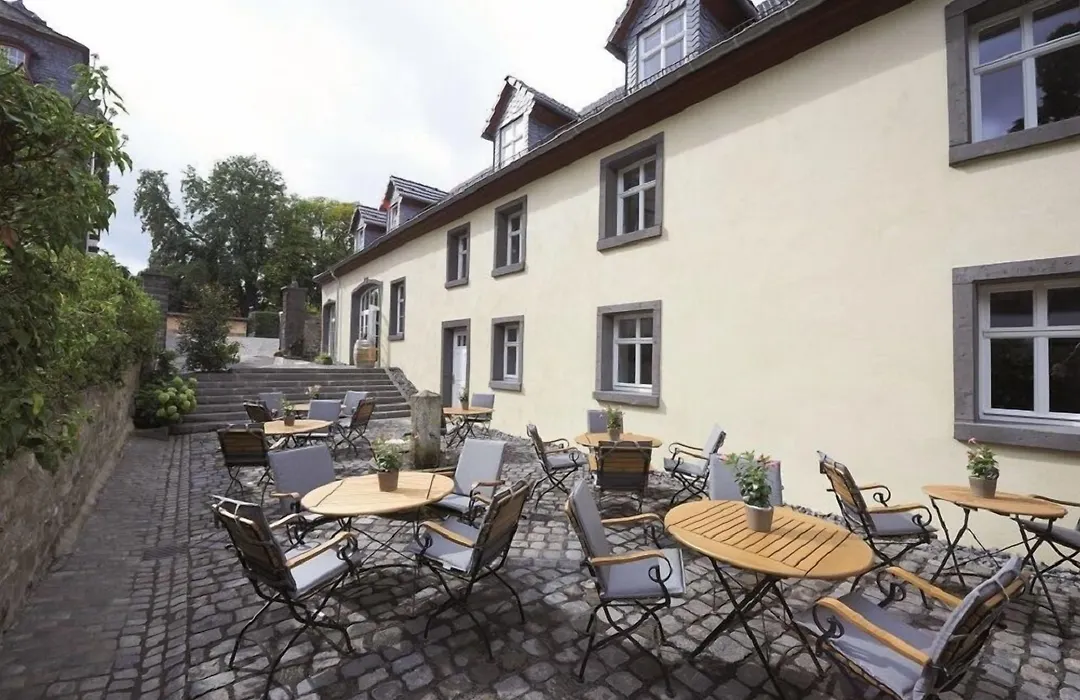 Schloss Hotel Burgbrohl-1