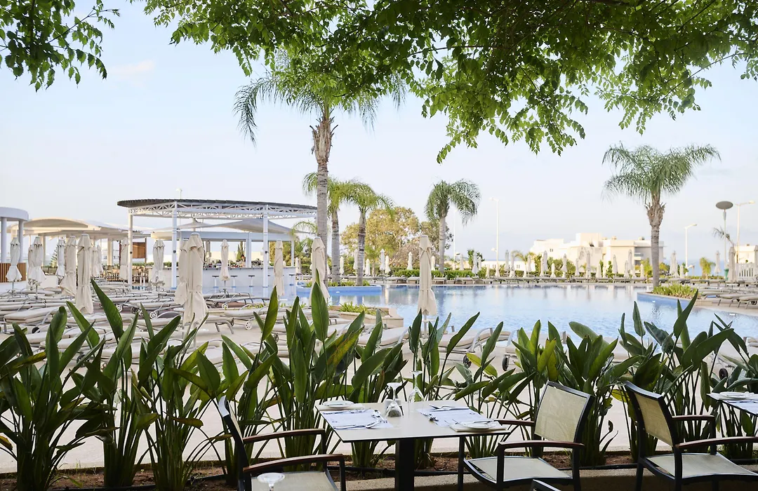 Sunrise Oasis Hotel & Waterpark-1