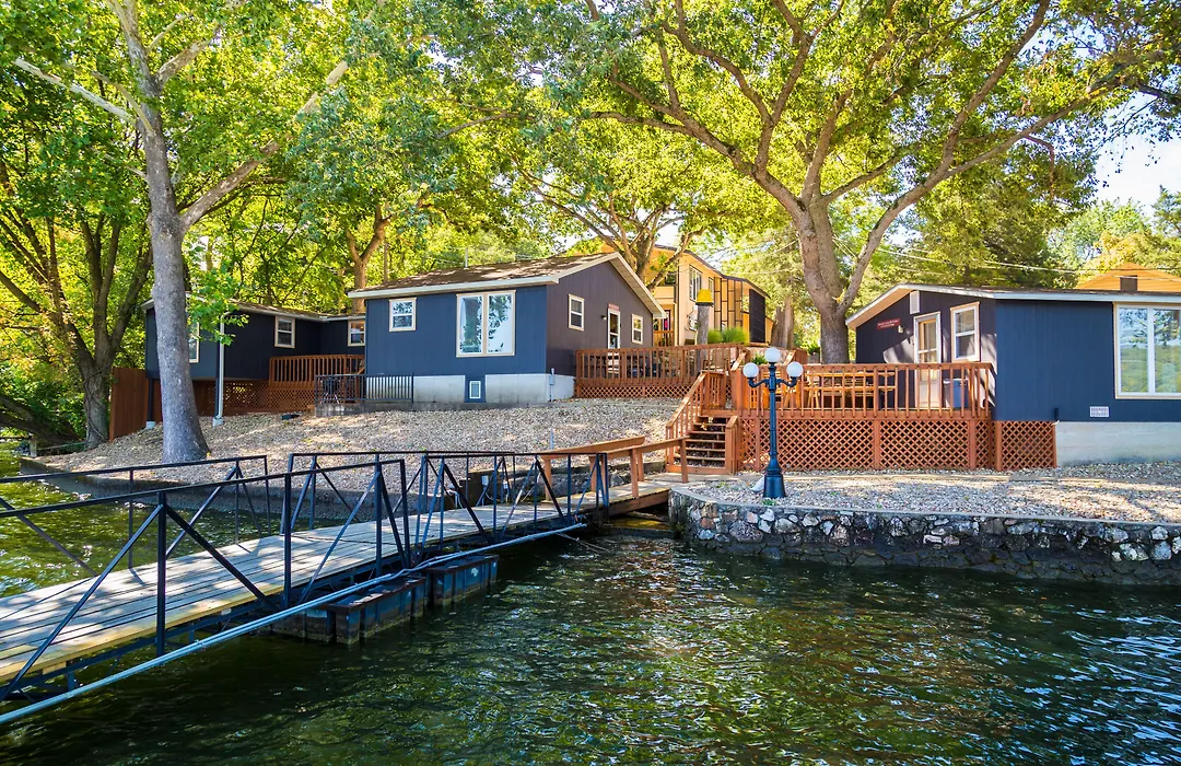 Point View Resort-1