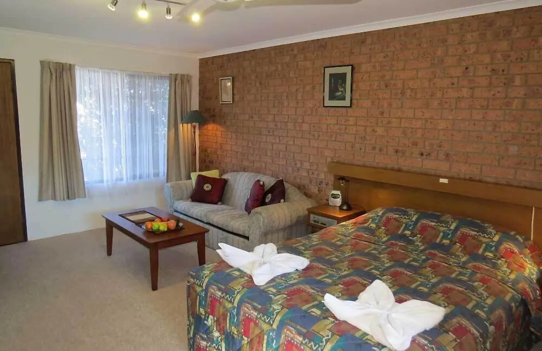 Colonial Motor Inn Pambula-1