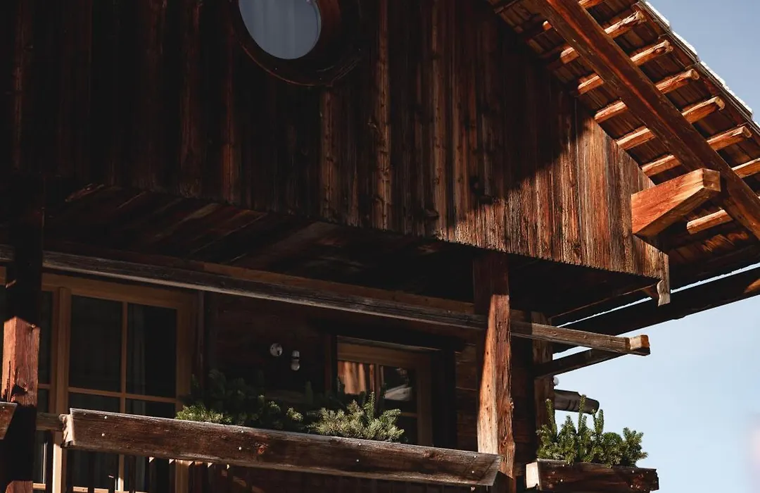 Sportony Mountain Lodges-1