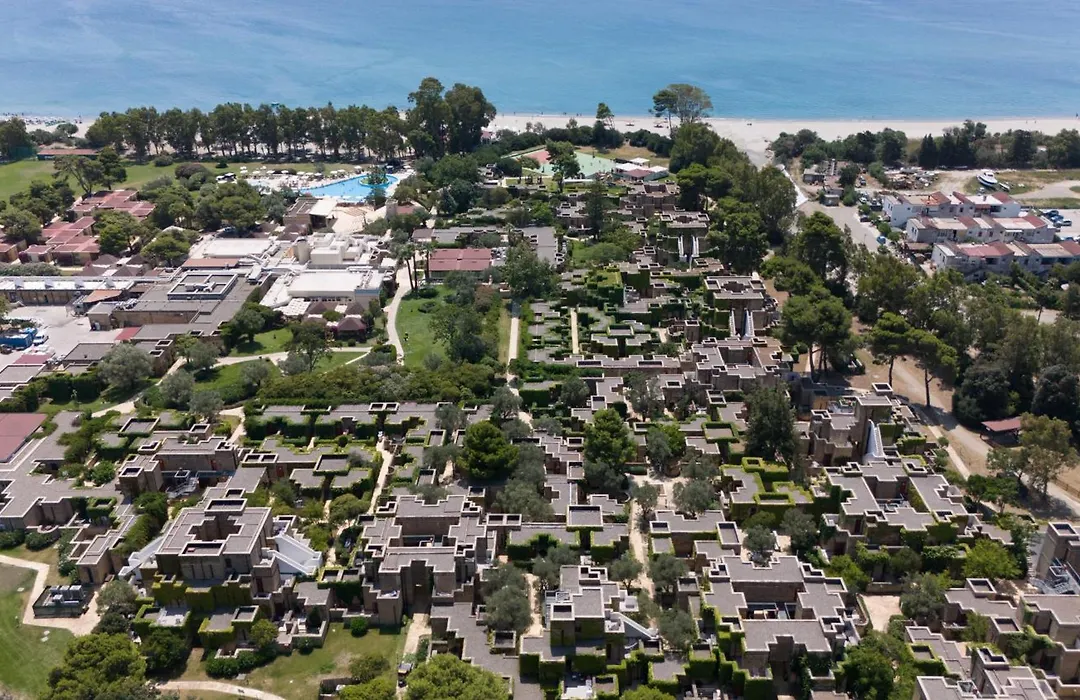 Voi Floriana Resort-1