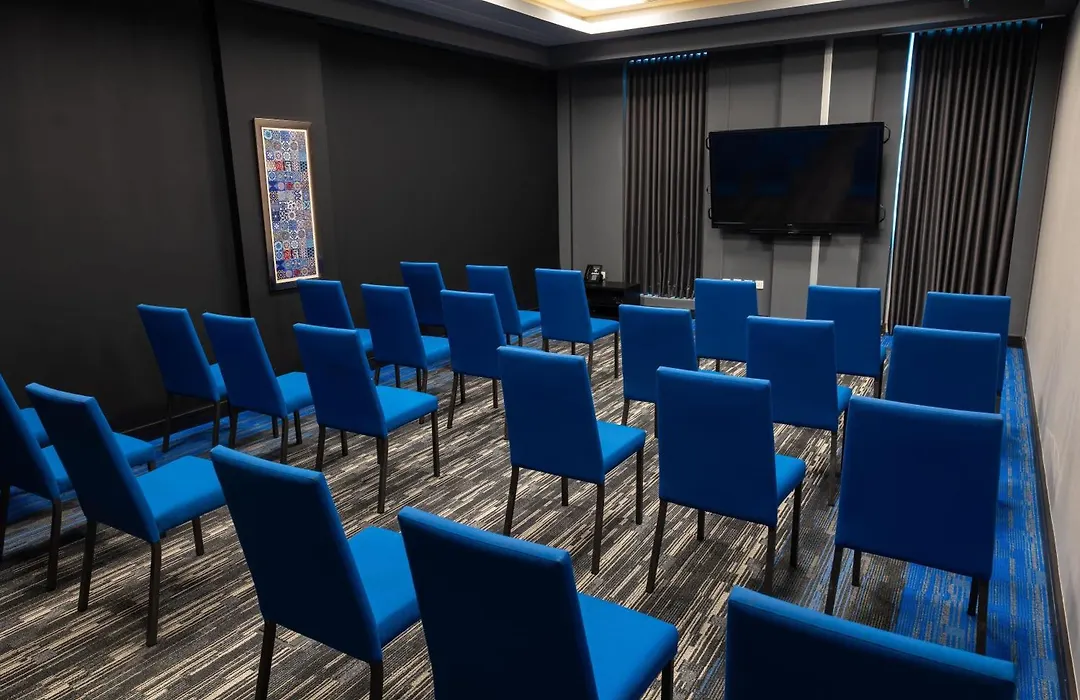 Park Inn By Radisson Jubail Industrial City-1