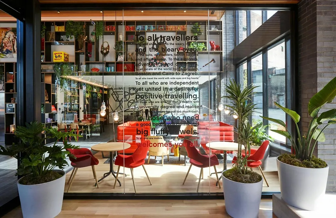 citizenM Seattle Pioneer Square-1