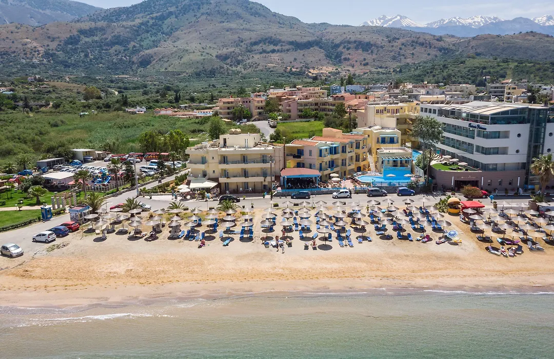 Summer Beach Hotel-1