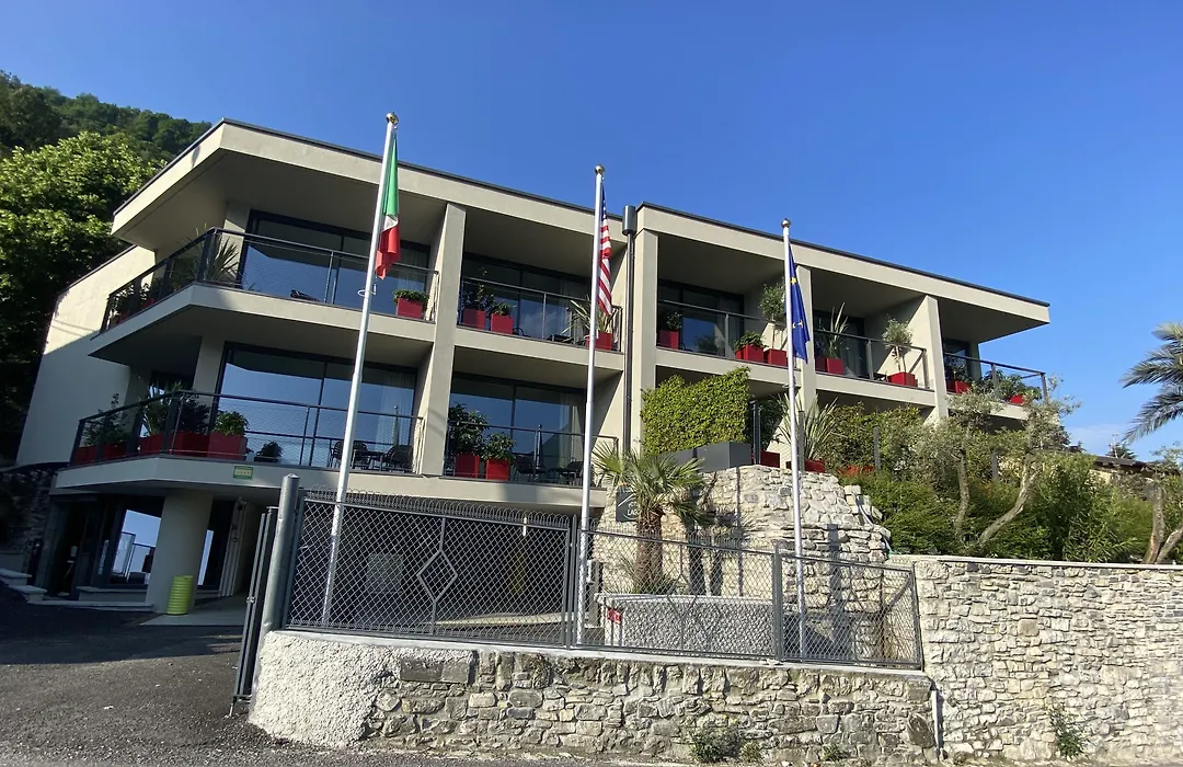 Hotel Lago-1