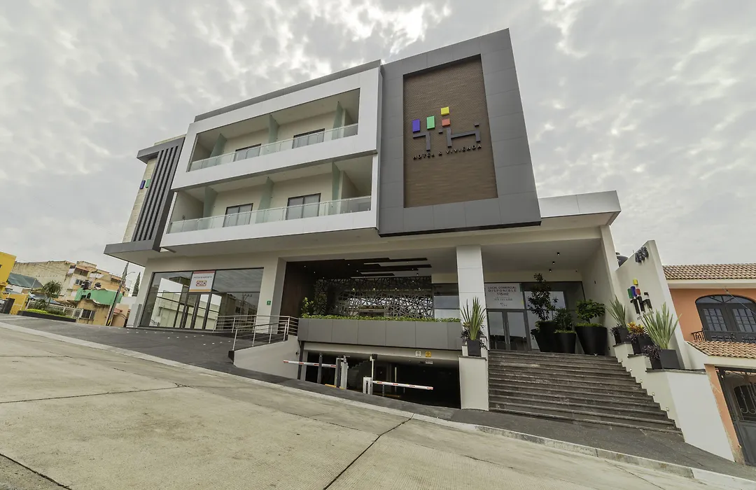 Th Hotel & Vivienda-1