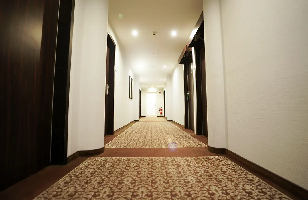 The Atrium Hotel-1