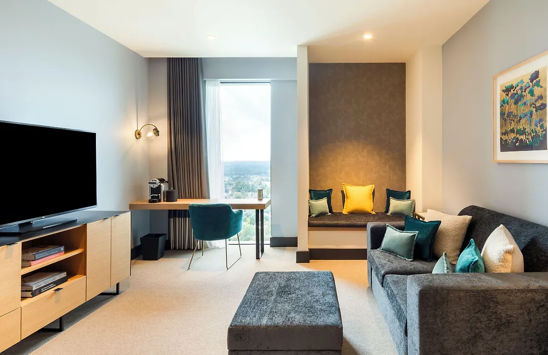 Hilton Woking-1
