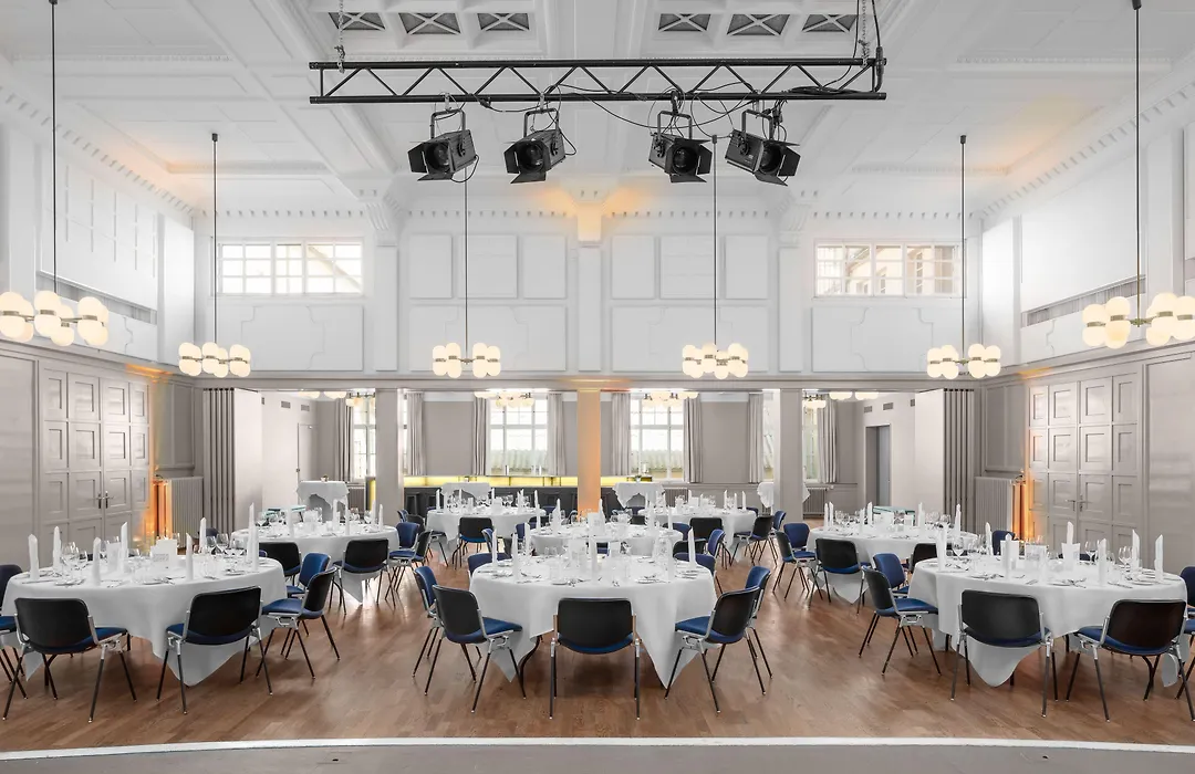 Boutique & Design Hotel Volkshaus Basel-1