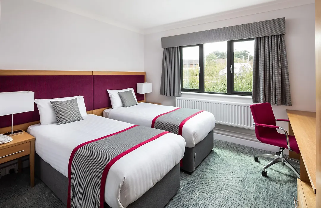 Warwick Conferences - Radcliffe-1