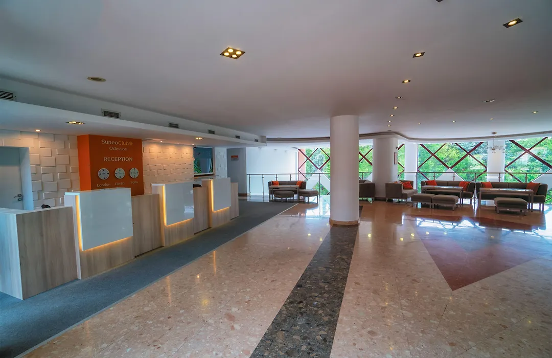Park Hotel Odessos-1