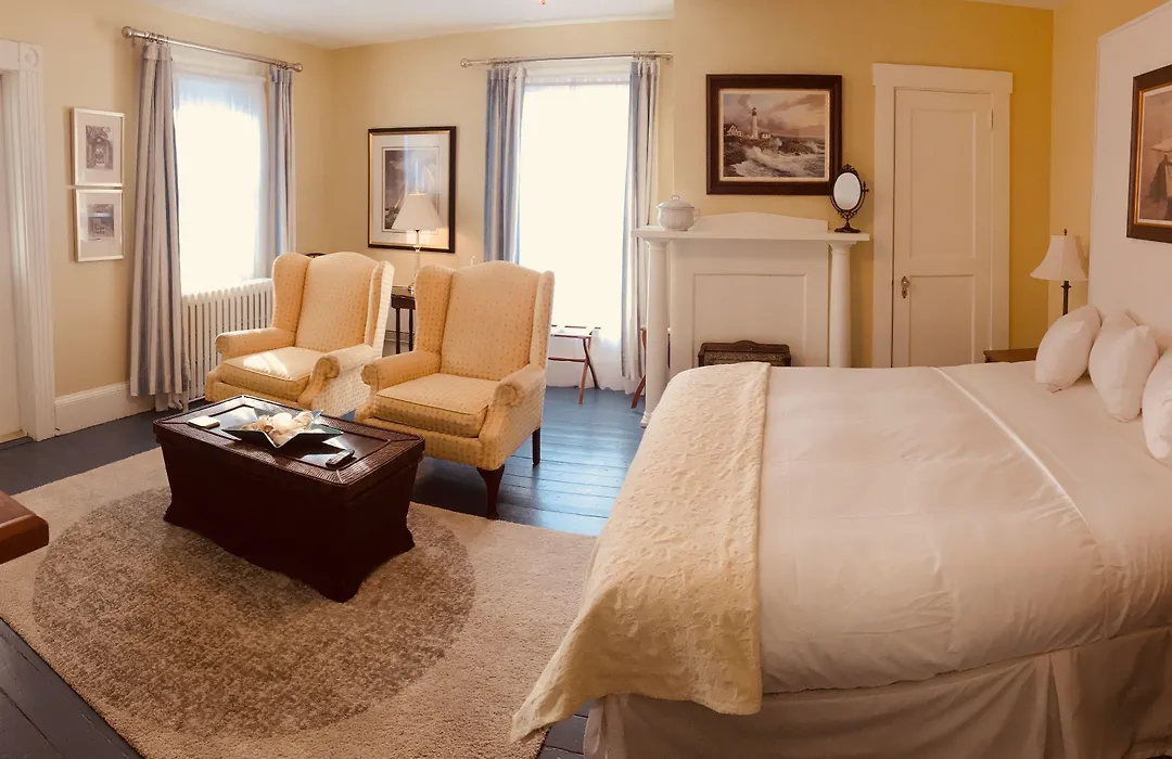 Treadwell Inn-1