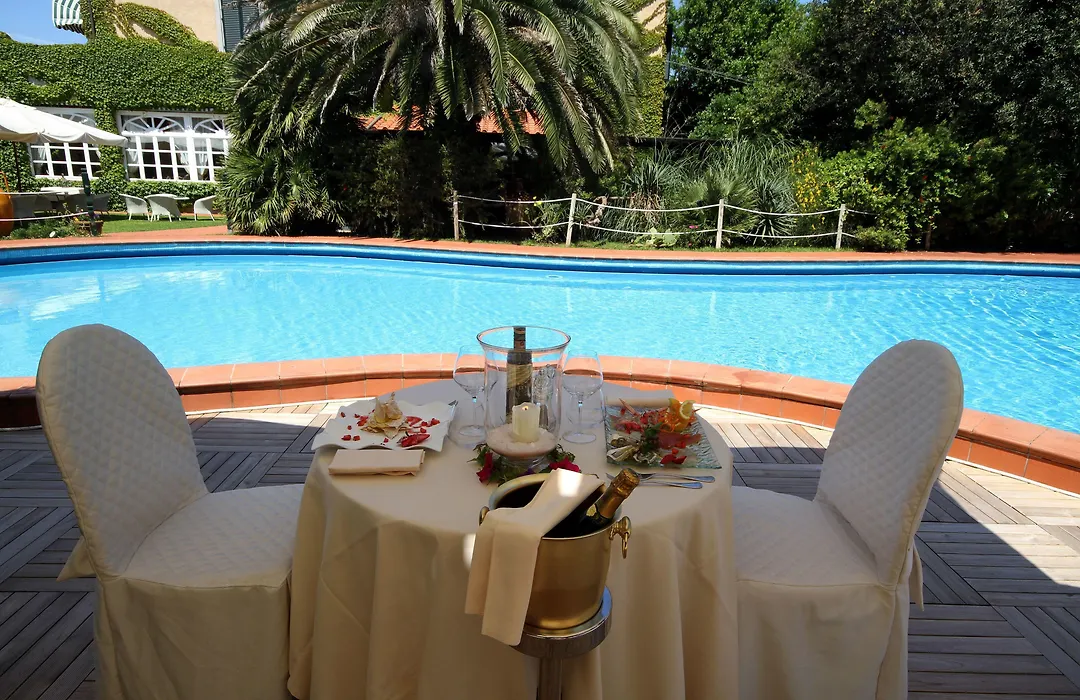 Hotel Villa Maremonti-1