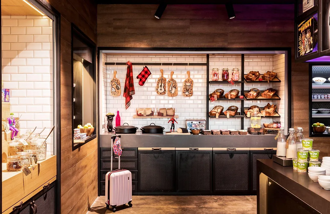 Moxy Glasgow Sec-1