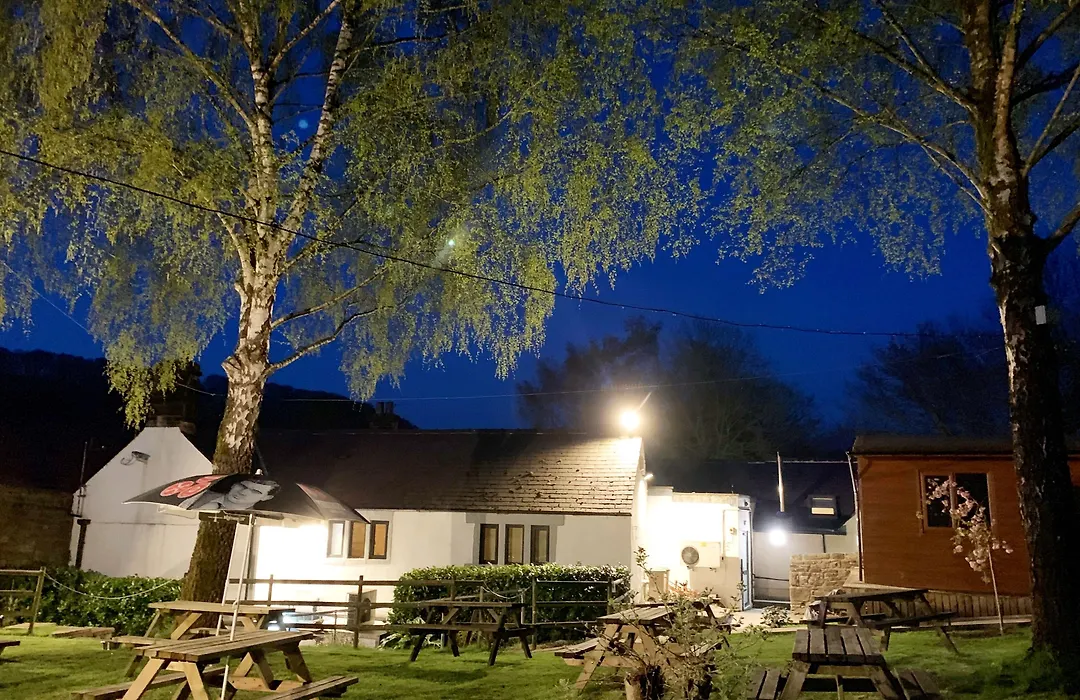 The Moon Inn At Stoney Middleton-1
