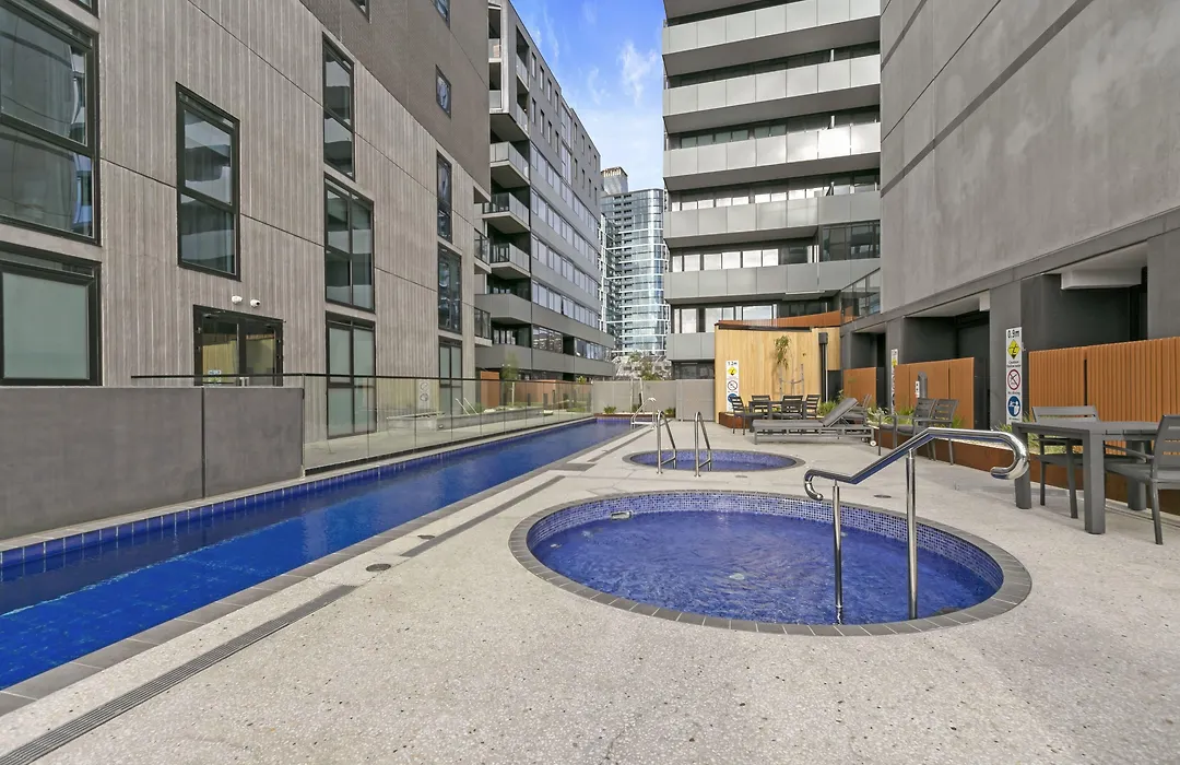 Melbourne City Apartment Hotel-1