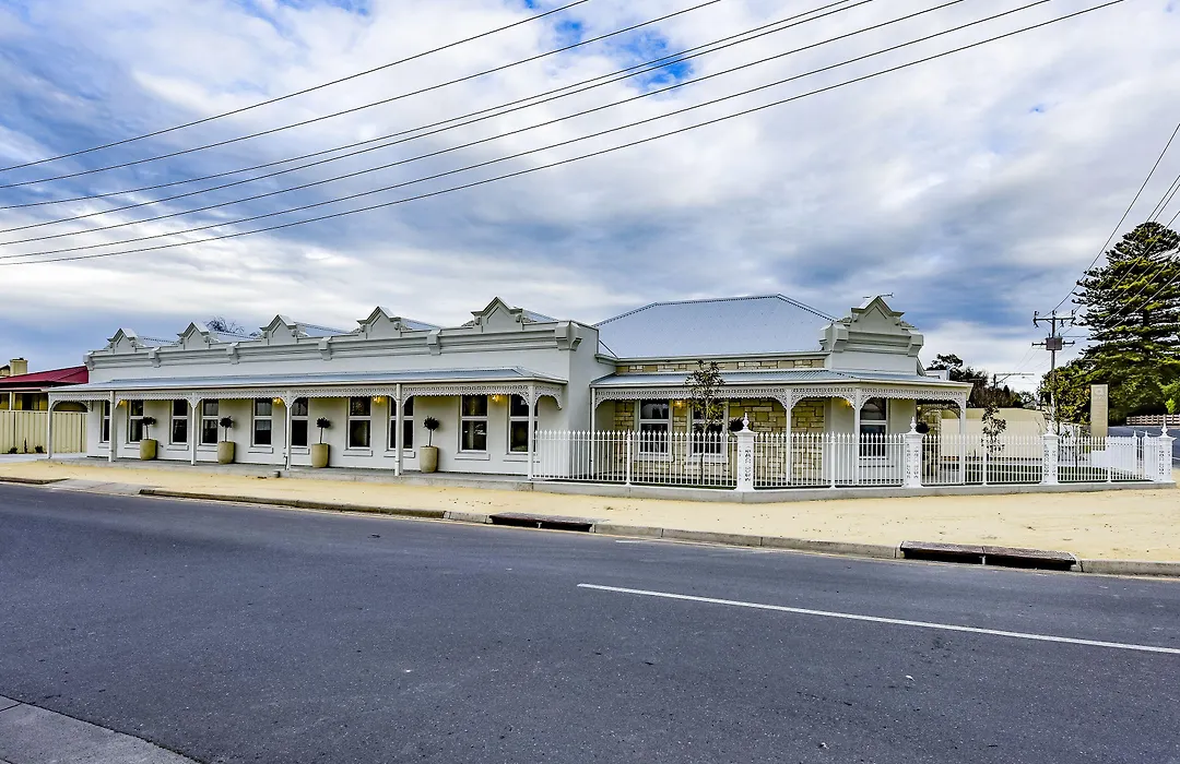 Aloha Central Luxury Accommodation-1