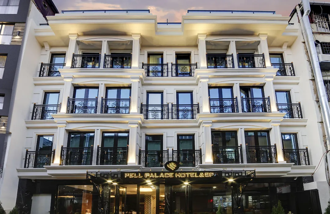 Pell Palace Hotel & Spa-1