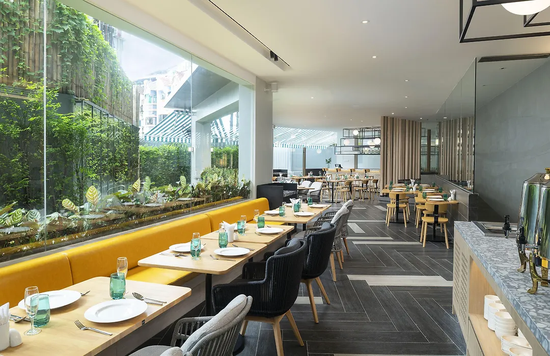 Jonox Phuket Karon Hotel-1
