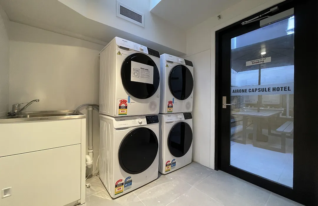Airone Capsule Hotel-1